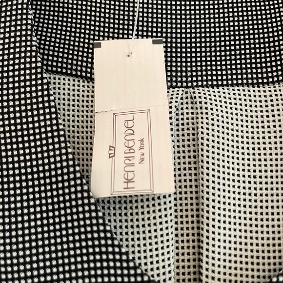 Giorgio Armani NWT Vintage 90’s Black & White Button Vest W/ Back Tie - Picture 3 of 7